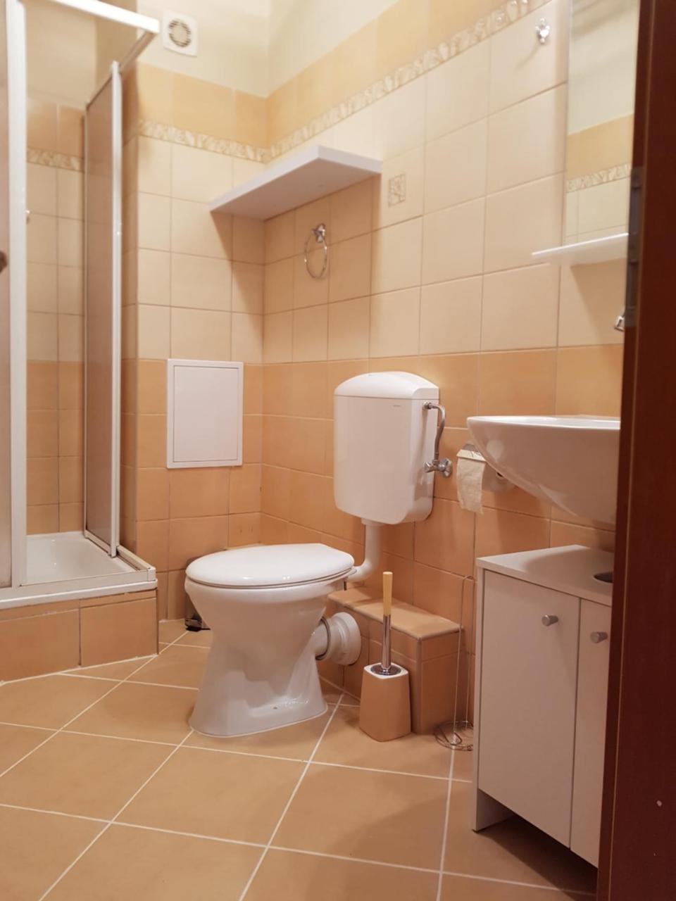 Lola Studio Apartman Hajdúszoboszló 外观 照片