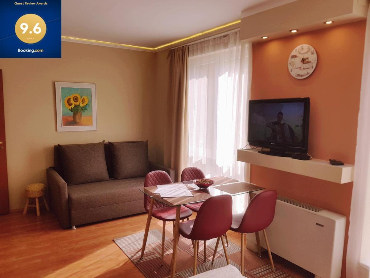 Lola Studio Apartman Hajdúszoboszló 外观 照片